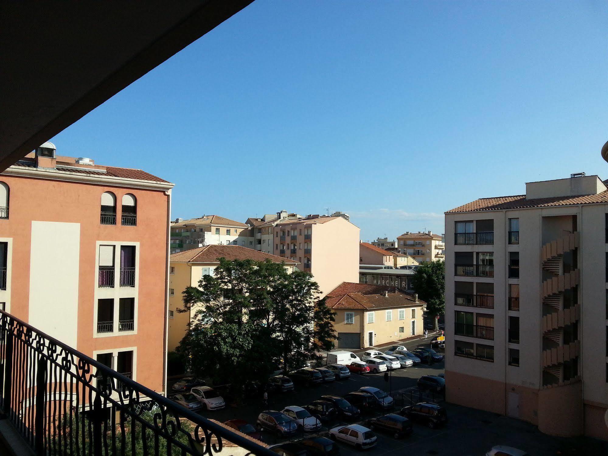 Residences Les Venitiennes Saint-Raphaël Exteriér fotografie